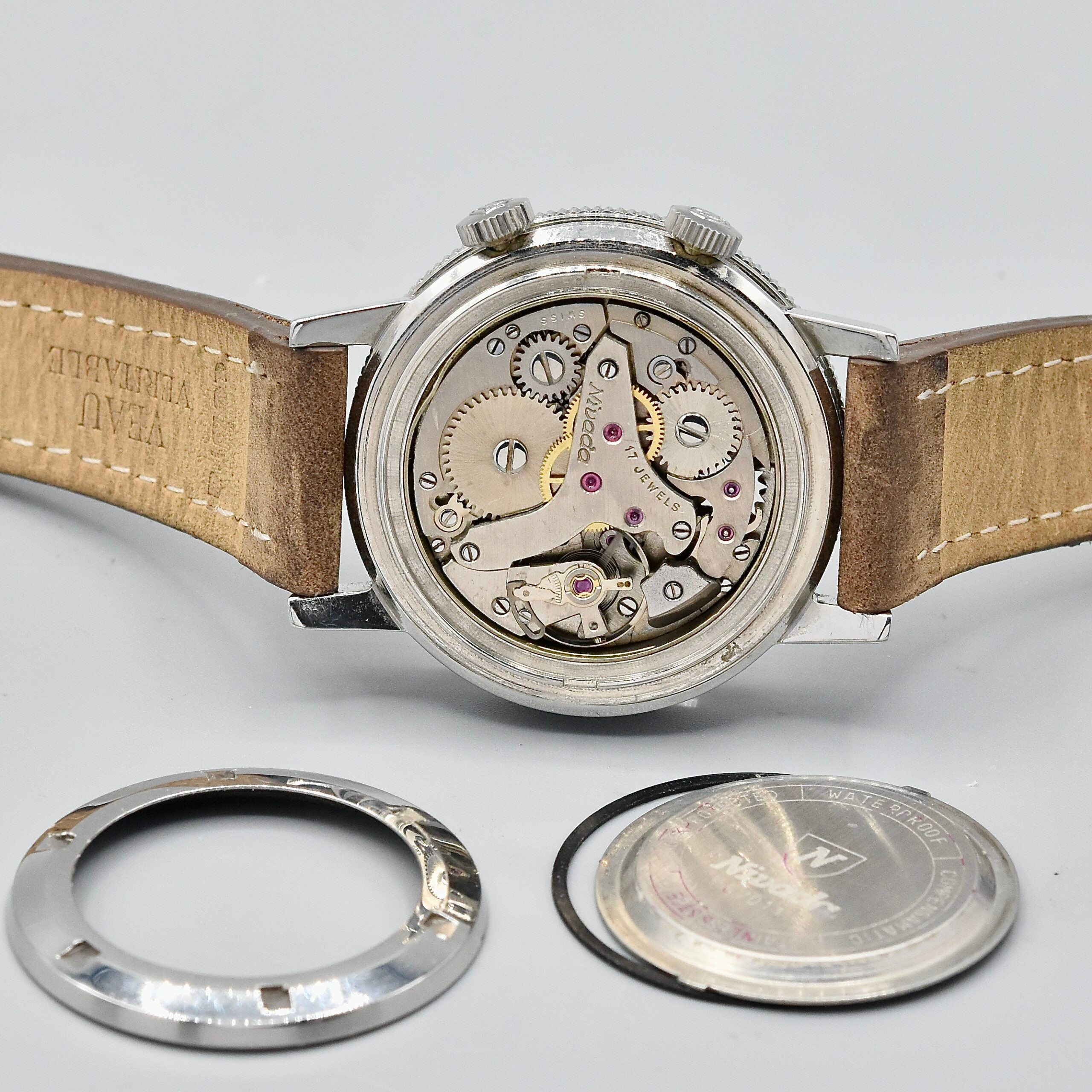 Nivada Travelmaster World Time Alarm Ref. 87011 Stainless Steel