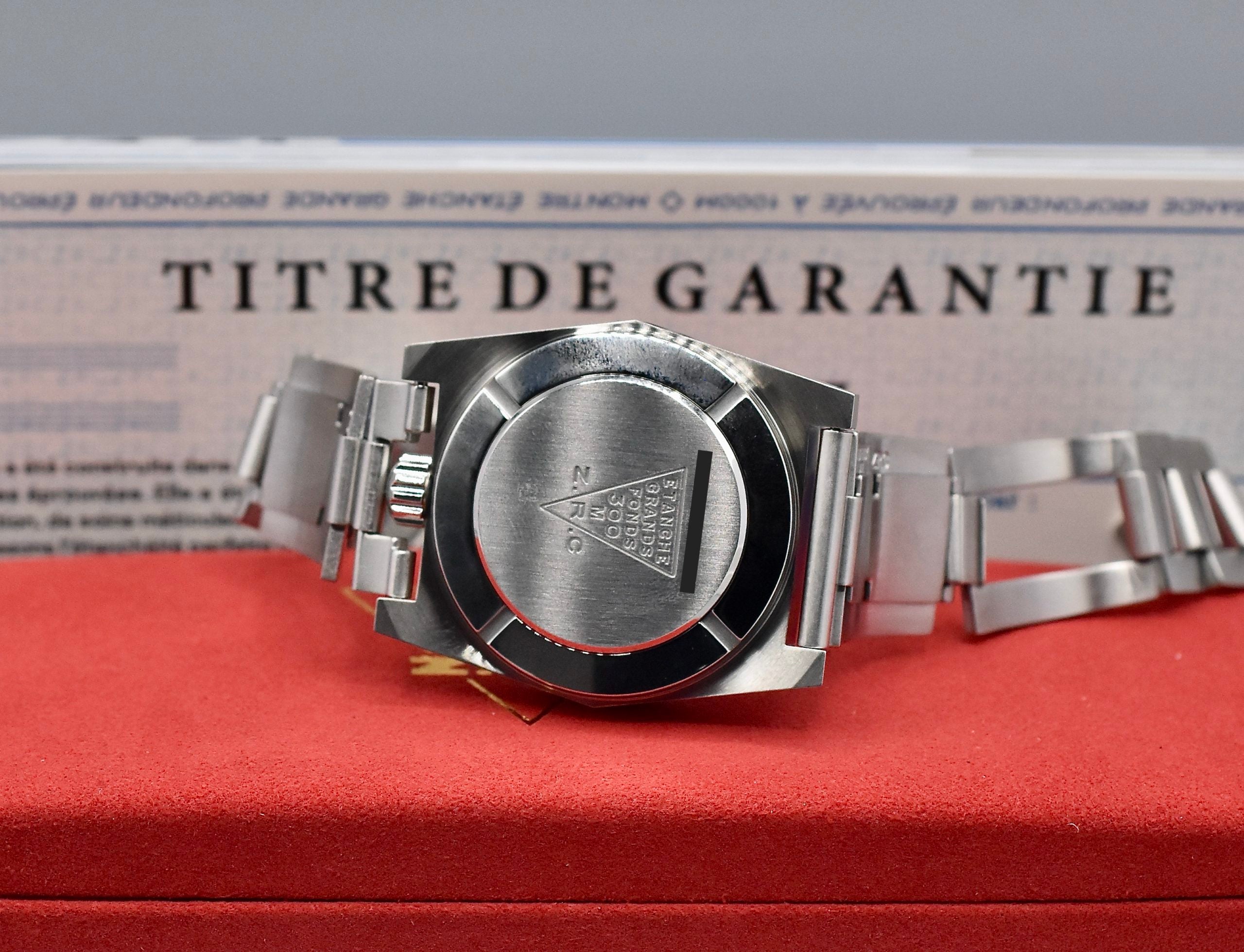 ZRC GF38 Heritage Ref. GF38263 Box and papers – Romain Rea